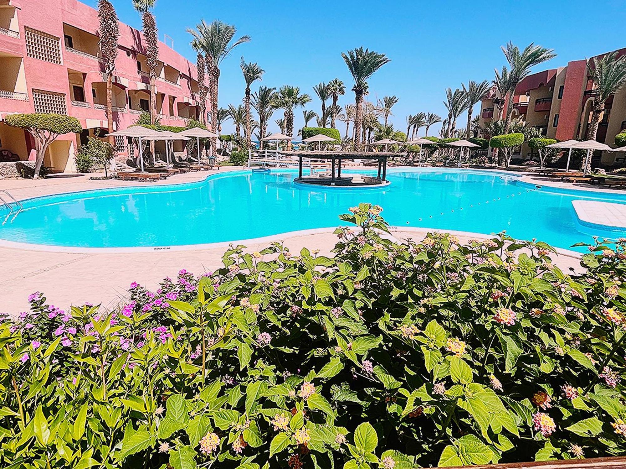 El Geisum Beach Hotel ฮูร์กาดา ภายนอก รูปภาพ